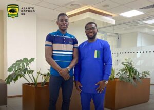 Asante Kotoko SC Reveals Why they signed Razak Abelora despite having numerous goalkeepers 2 EkMiPSvXkAUz8LY