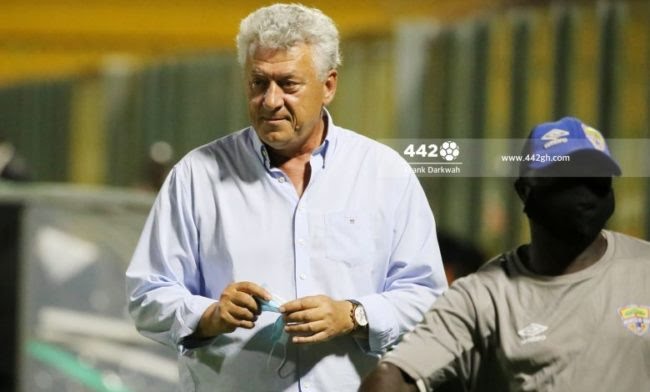 Kosta Papic Hearts coach 780x470 1 650x392 1