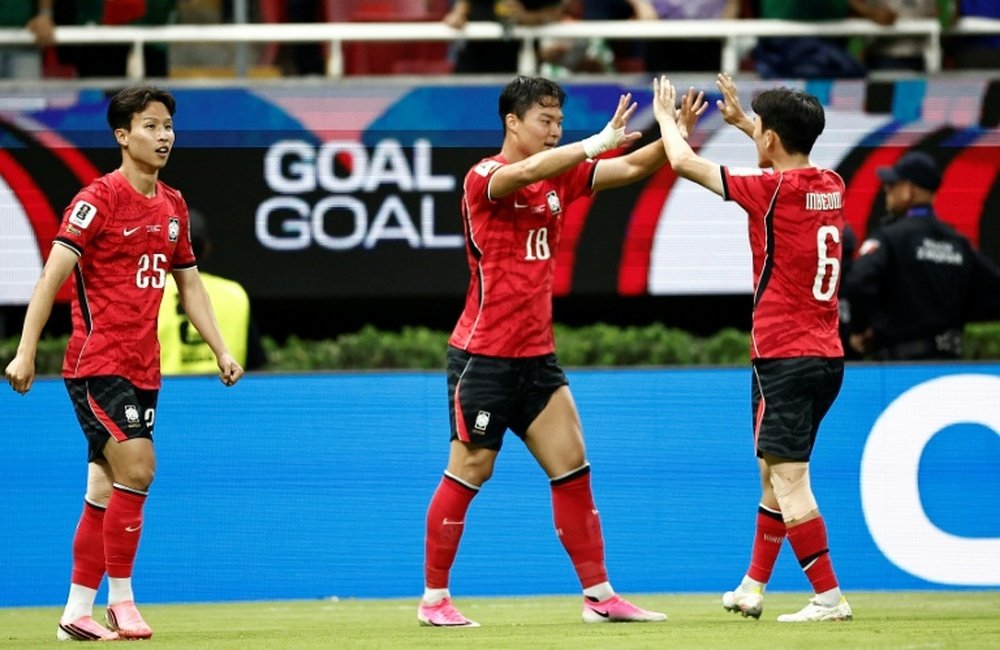 South Korea Finally Convert Chances to Edge Czech Republic 2-1 in World Cup Opener