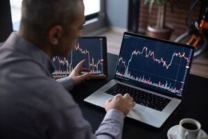 What Is a Dividend and How Do Investors Make Money From Shares