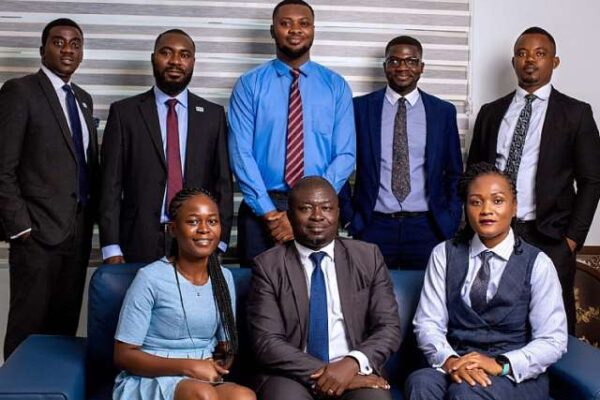 What an Insurance Broker Actually Does