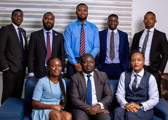 What an Insurance Broker Actually Does